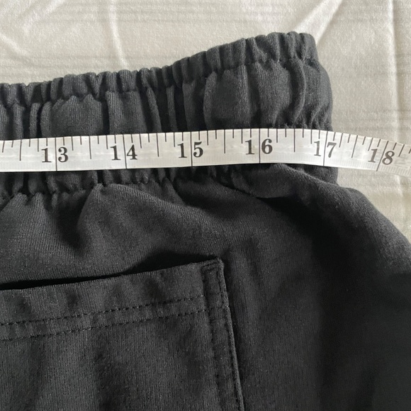 MEN'S SWEAT SHORTS BLACK SIZE L - Picture 8 of 8